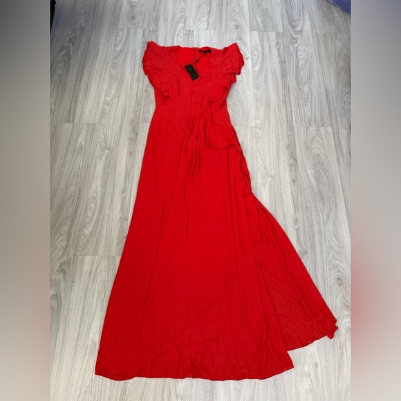 BCBGMAXAZRIA “Callie” Ruffle Wrap Gown – Size 4 – Bittersweet Red - Picture 4 of 8